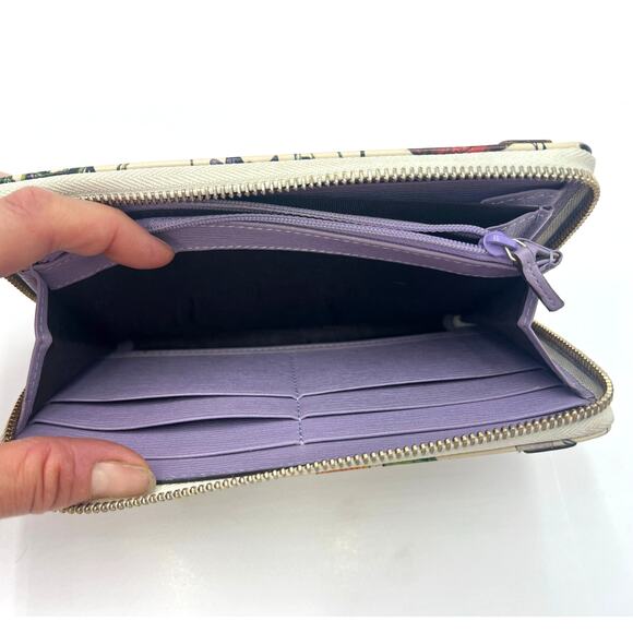 Gucci Off White Floral Print Leather Continental Zip Around Wallet-COA Included - Picture 11 of 12